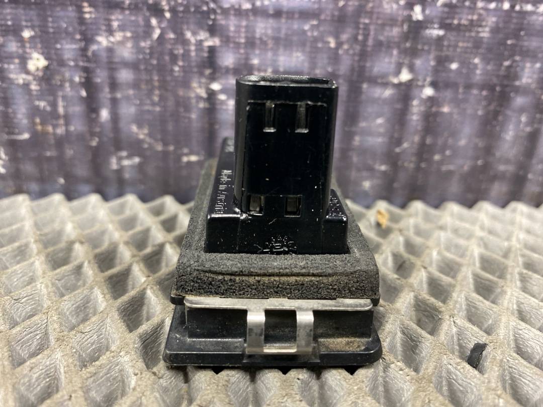 Плафон подсветки номера, 504 рублей, Красноярск