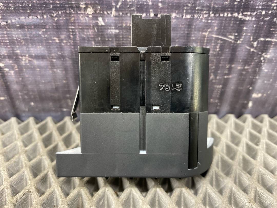 Кнопка салона, 252 рублей, Красноярск