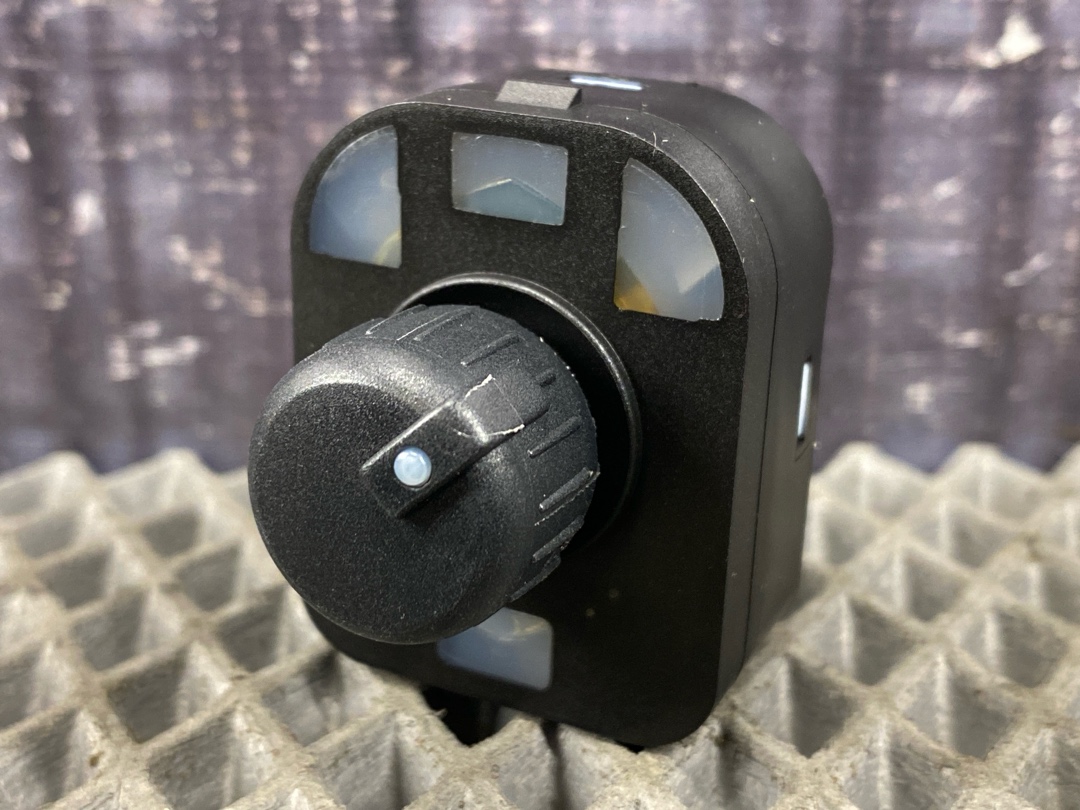 Кнопка регулировки зеркал, 840 рублей, Красноярск