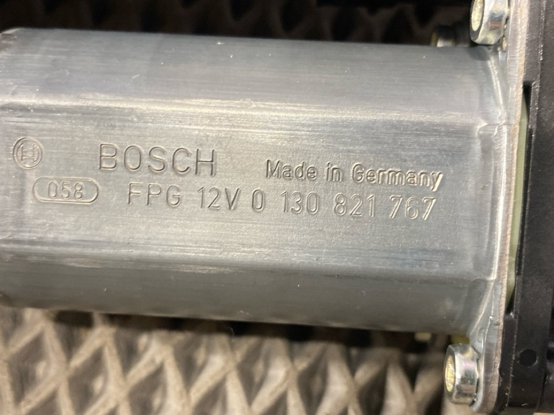 Мотор стеклоподъемника, 1022 рублей, Красноярск