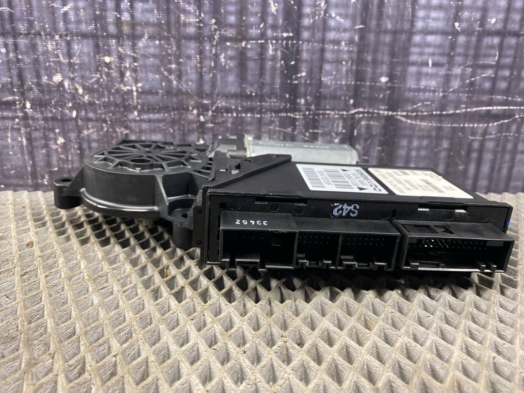 Мотор стеклоподъемника, 1498 рублей, Красноярск