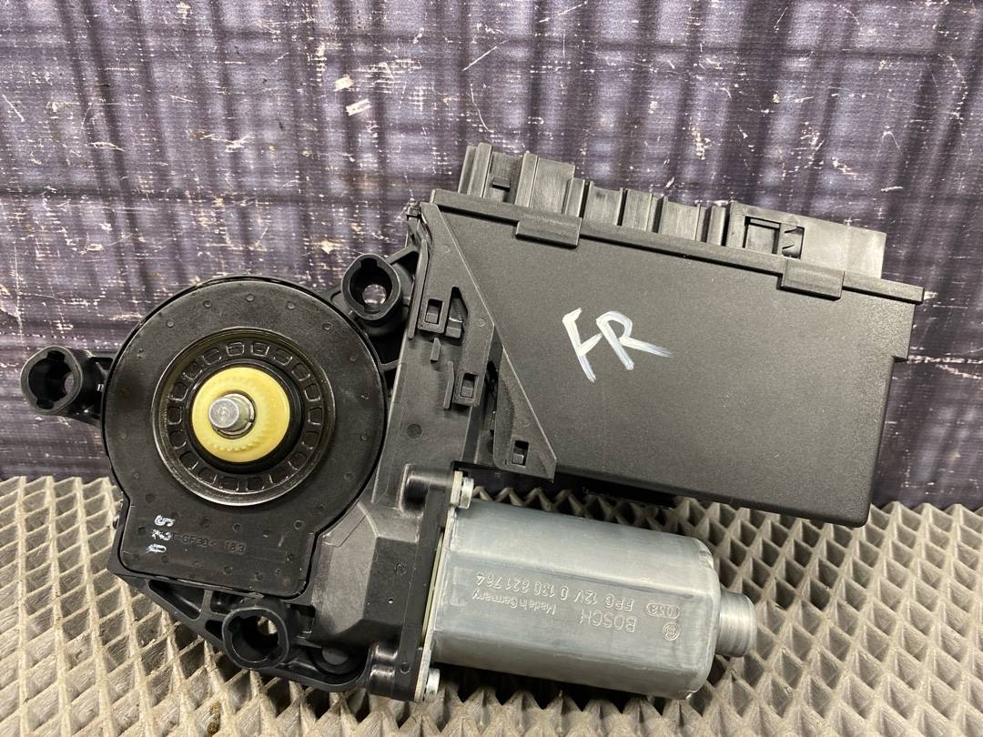 Мотор стеклоподъемника, 1498 рублей, Красноярск