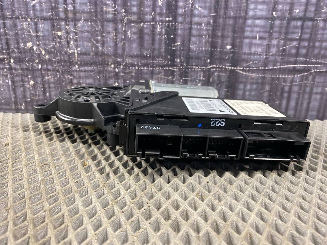 Мотор стеклоподъемника, 1022 рублей, Красноярск