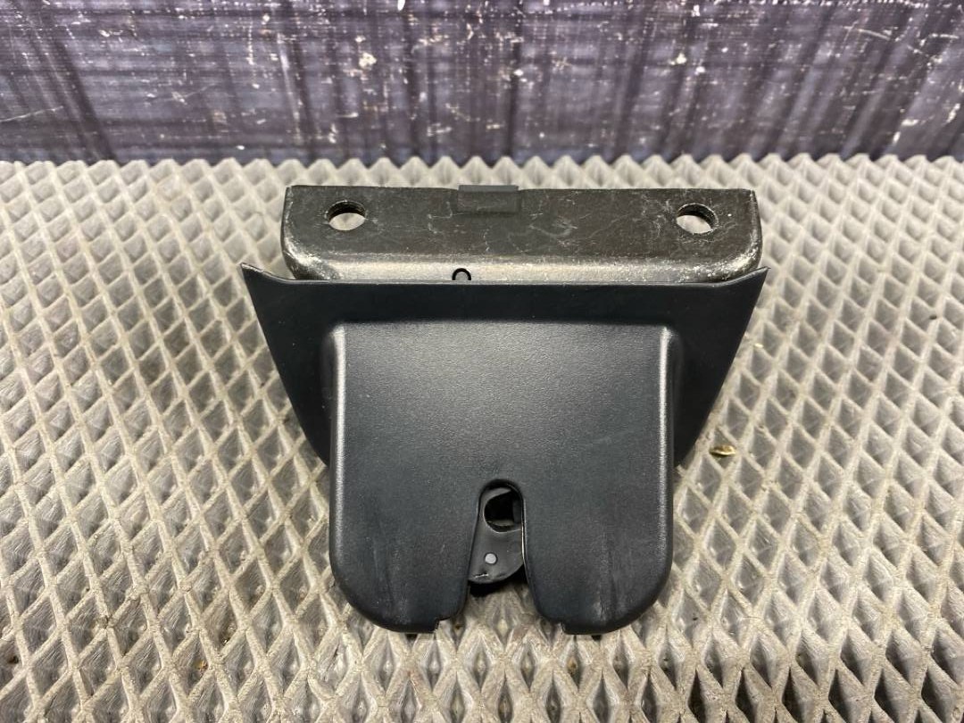 Замок крышки багажника, 1582 рублей, Красноярск