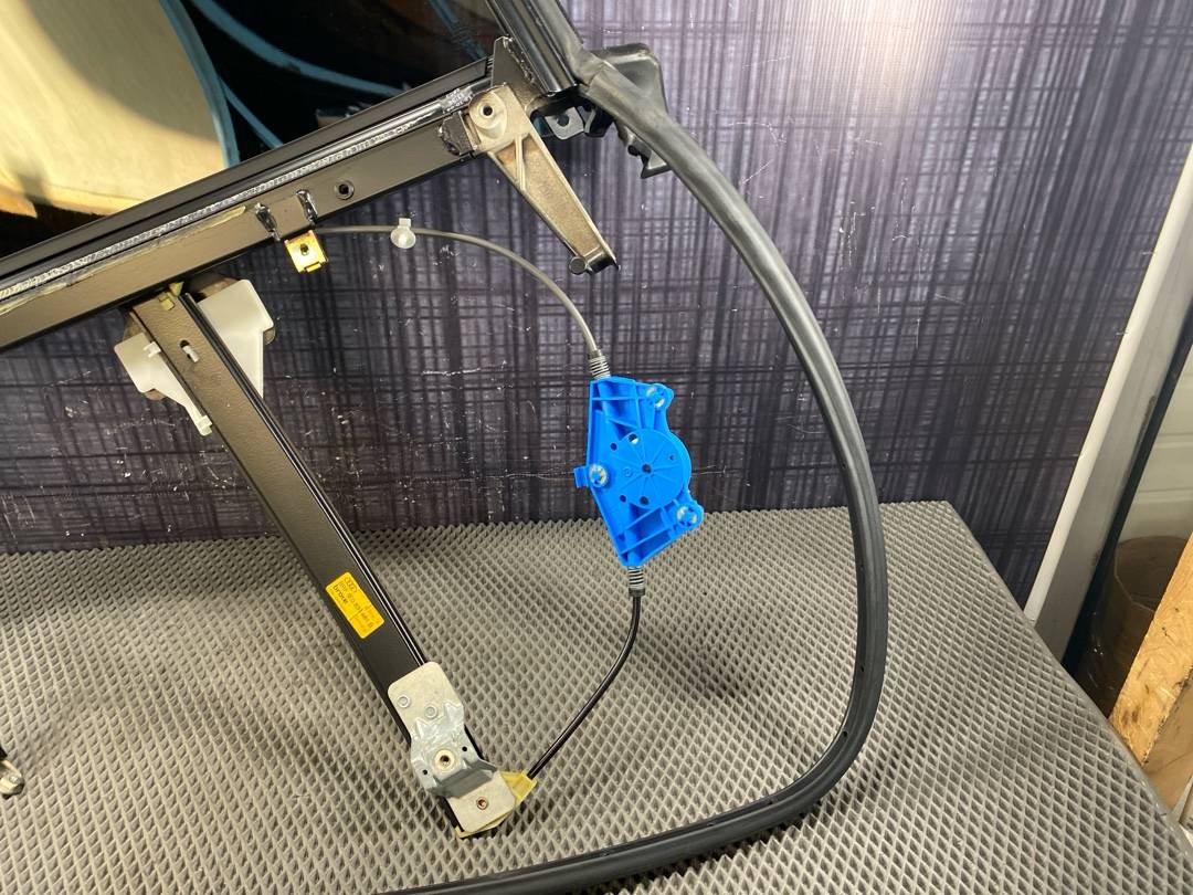 Стеклоподъемник, 1435 рублей, Красноярск