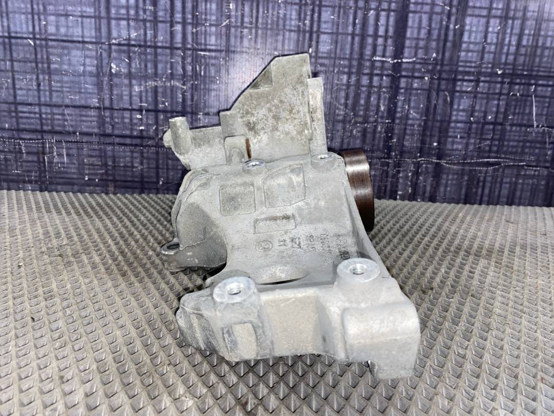 Кронштейн генератора, 896 рублей, Красноярск