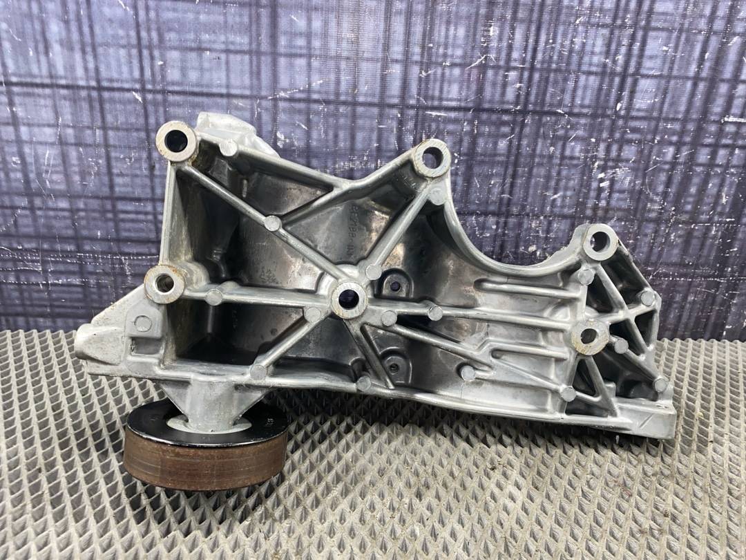 Кронштейн генератора, 896 рублей, Красноярск