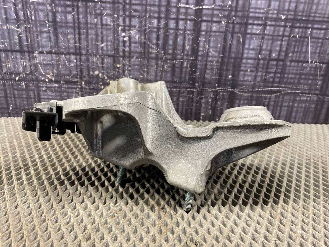 Кронштейн двигателя, 728 рублей, Красноярск