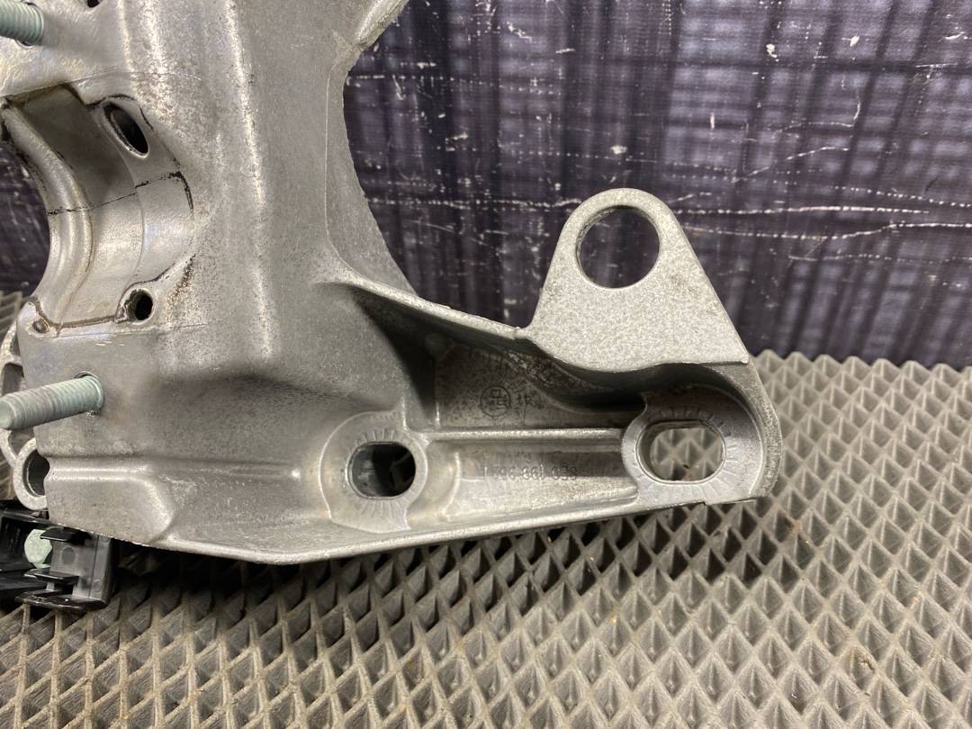 Кронштейн двигателя, 728 рублей, Красноярск