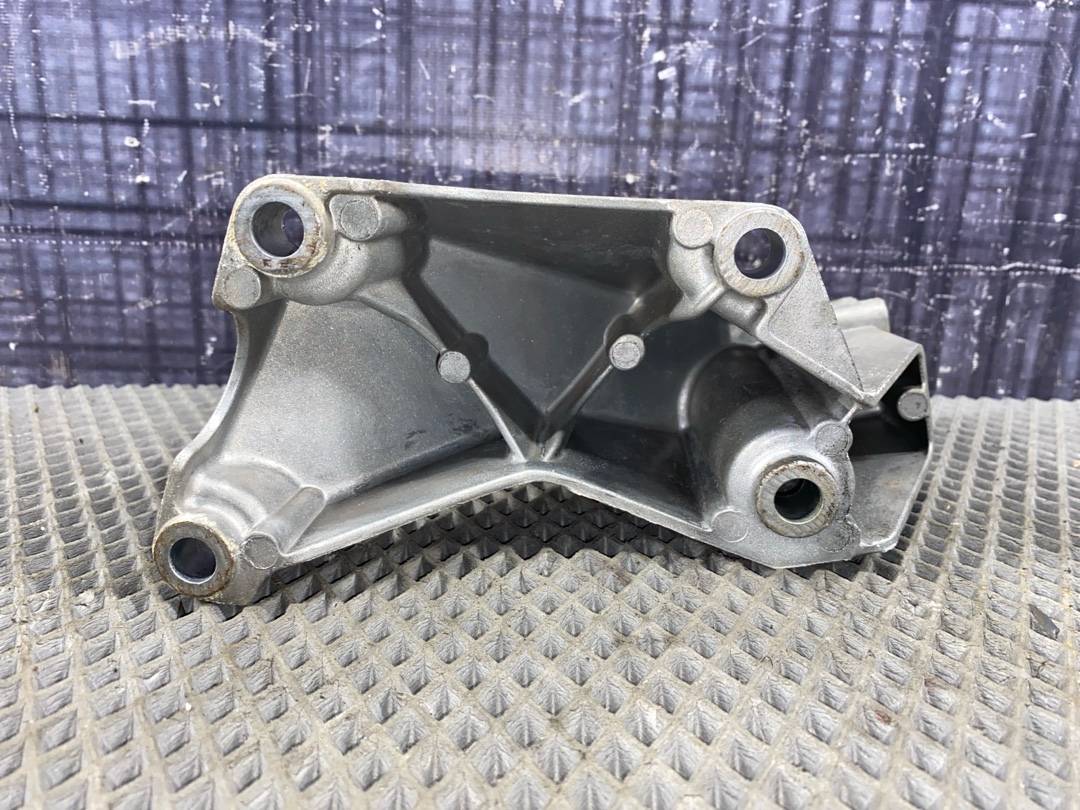 Опора двигателя, 798 рублей, Красноярск