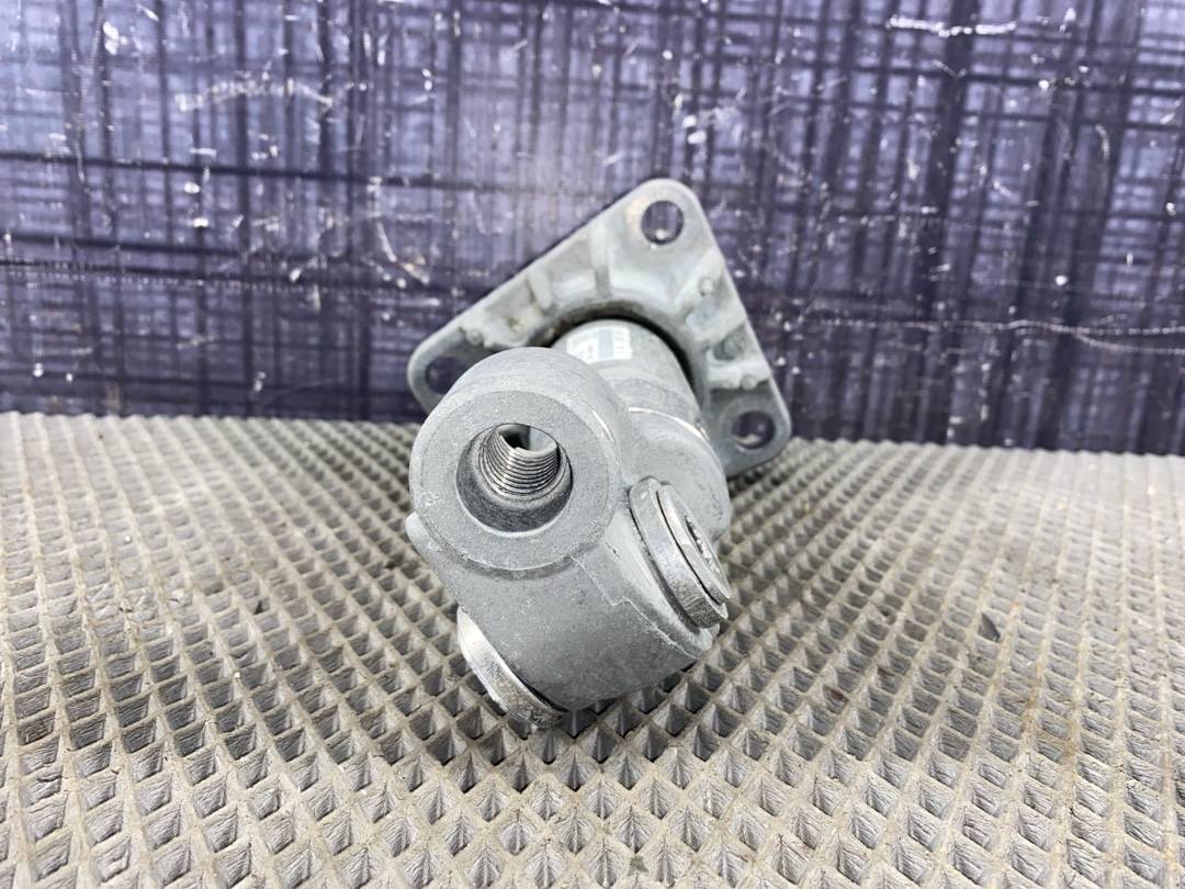 Кронштейн усилителя бампера, 1141 рублей, Красноярск