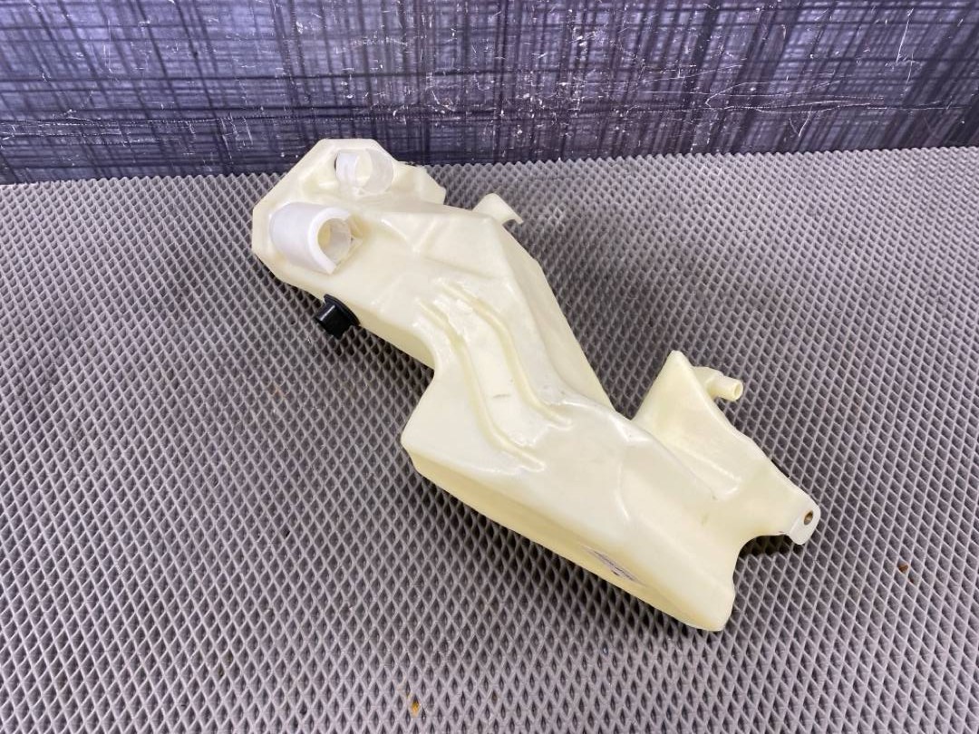 Бачок омывателя, 1232 рублей, Красноярск