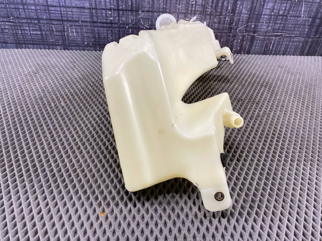 Бачок омывателя, 1232 рублей, Красноярск