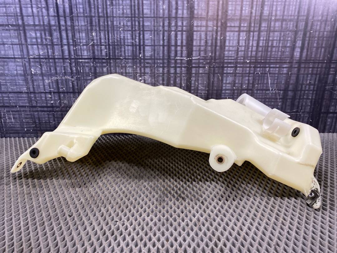 Бачок омывателя, 1232 рублей, Красноярск