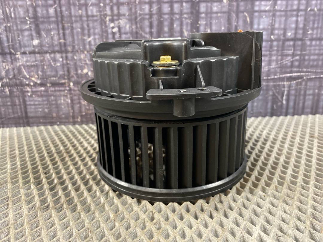 Мотор печки, 1792 рублей, Красноярск