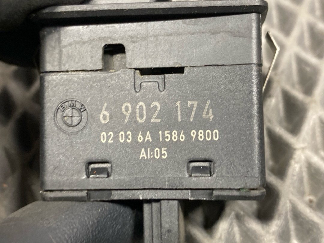 Кнопка стеклоподъемника, 318 рублей, Красноярск