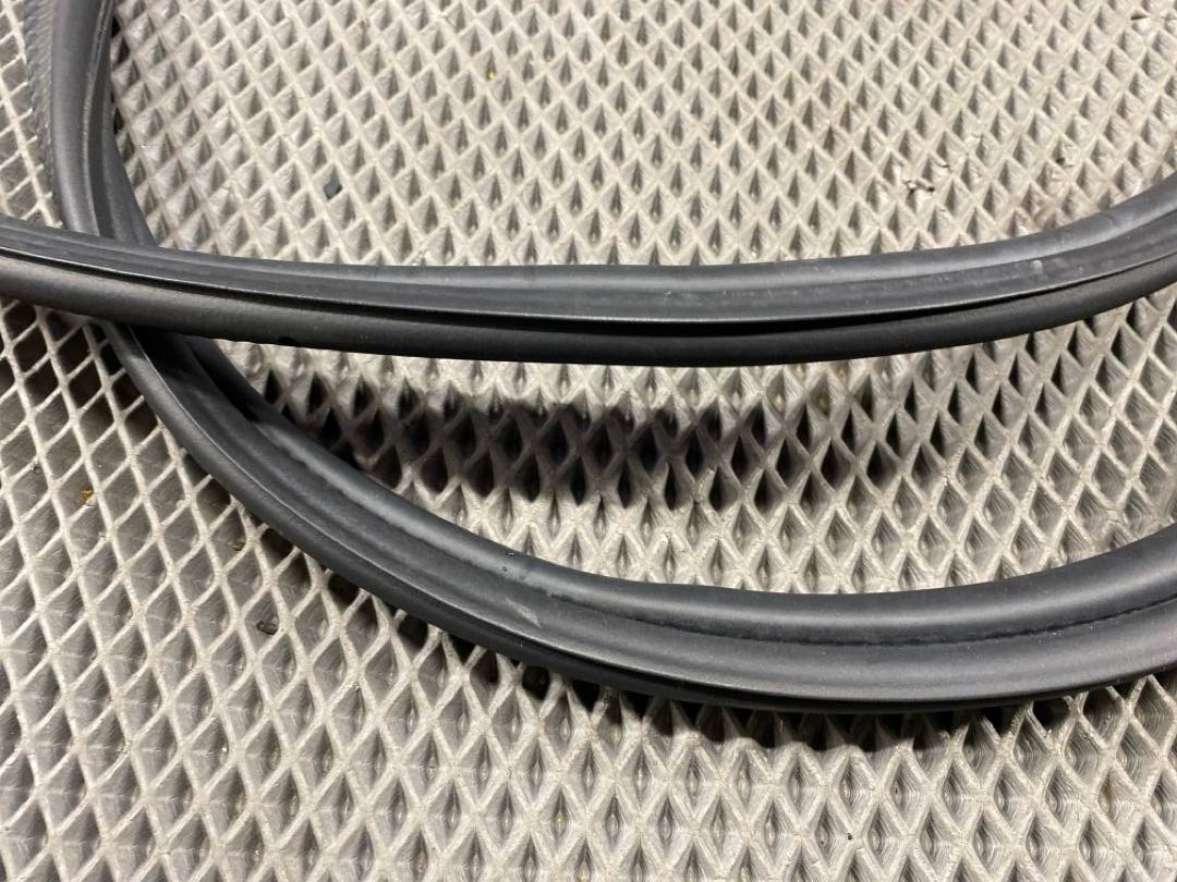 Уплотнитель крышки багажника, 582 рублей, Красноярск