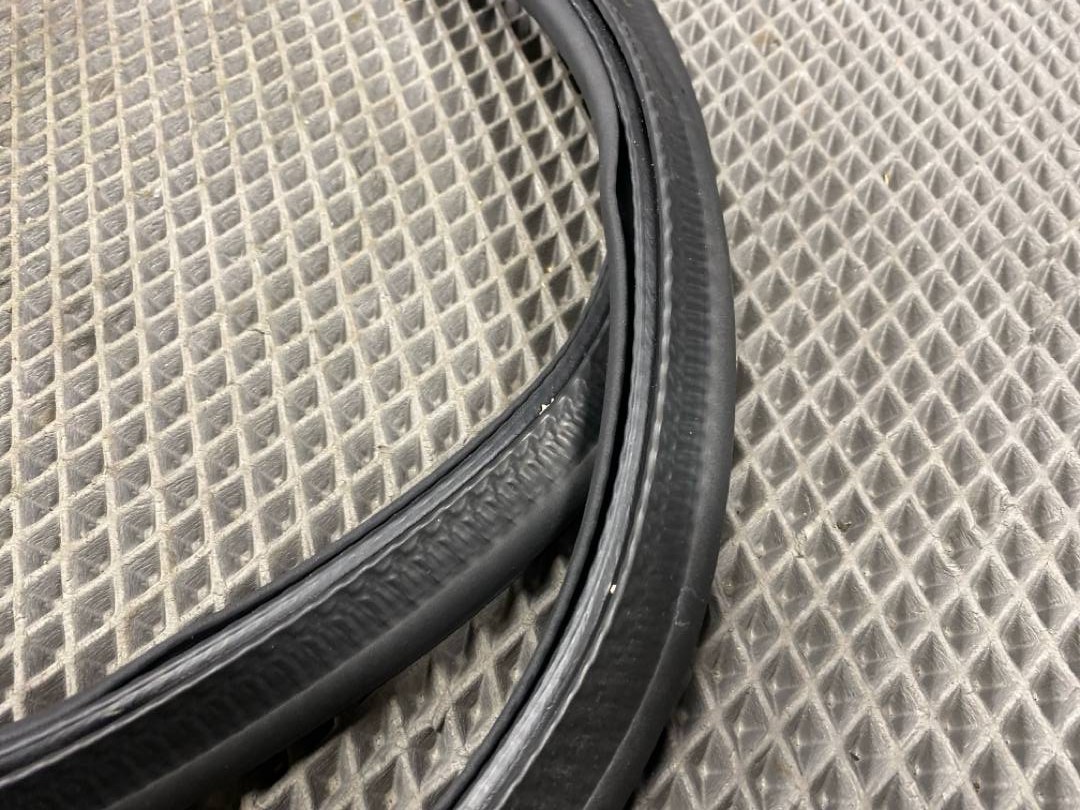 Уплотнитель крышки багажника, 582 рублей, Красноярск