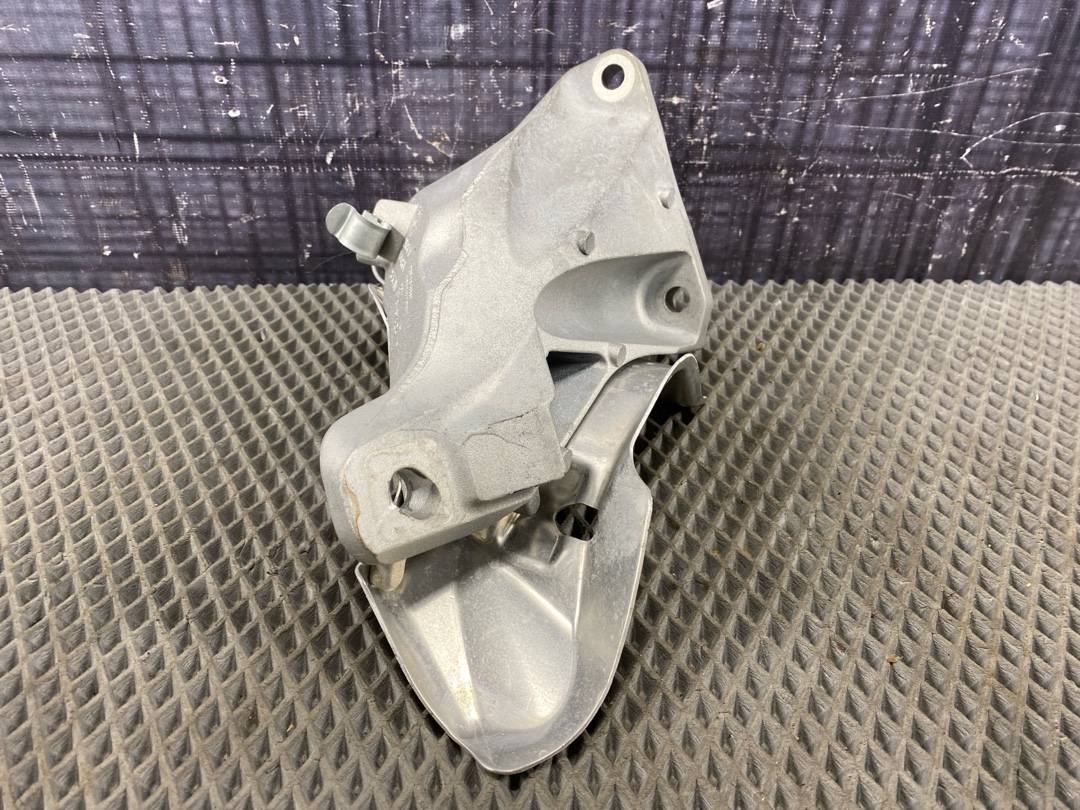 Кронштейн двигателя, 606 рублей, Красноярск