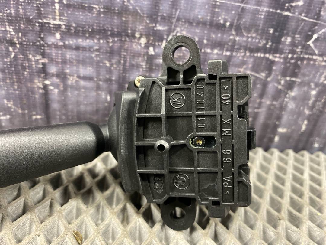 Подрулевой переключатель, 672 рублей, Красноярск