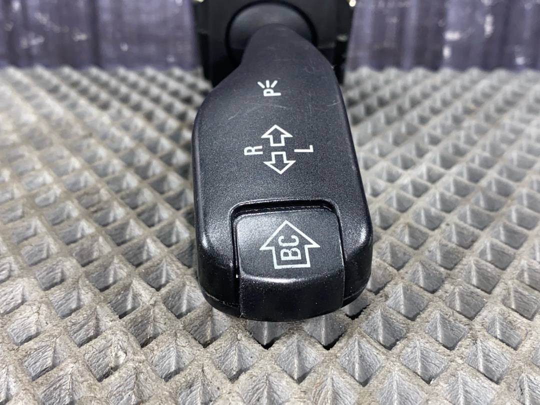 Подрулевой переключатель, 672 рублей, Красноярск