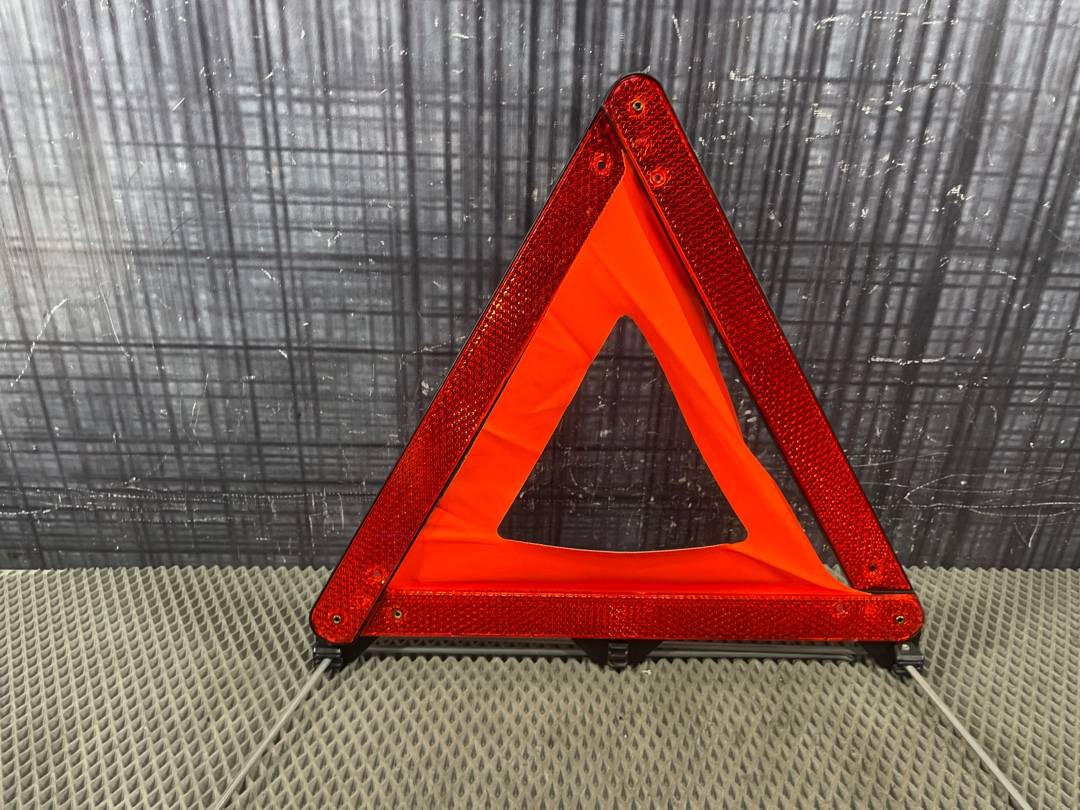 Знак аварийной остановки, 600 рублей, Красноярск