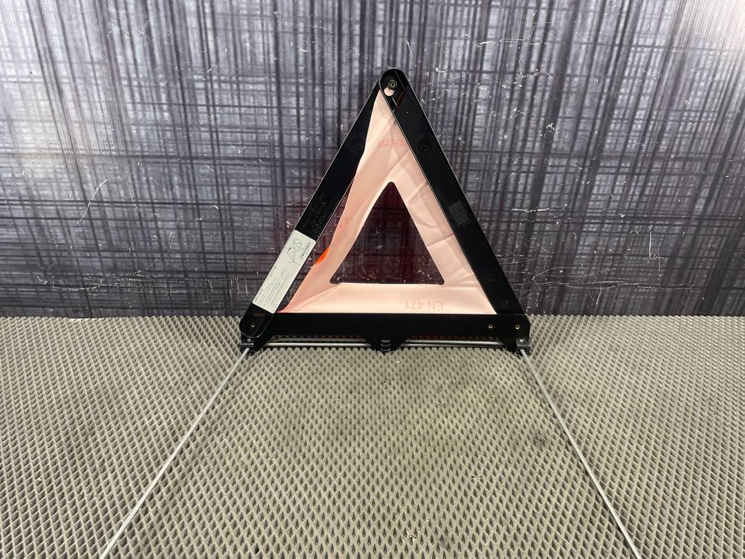 Знак аварийной остановки, 600 рублей, Красноярск