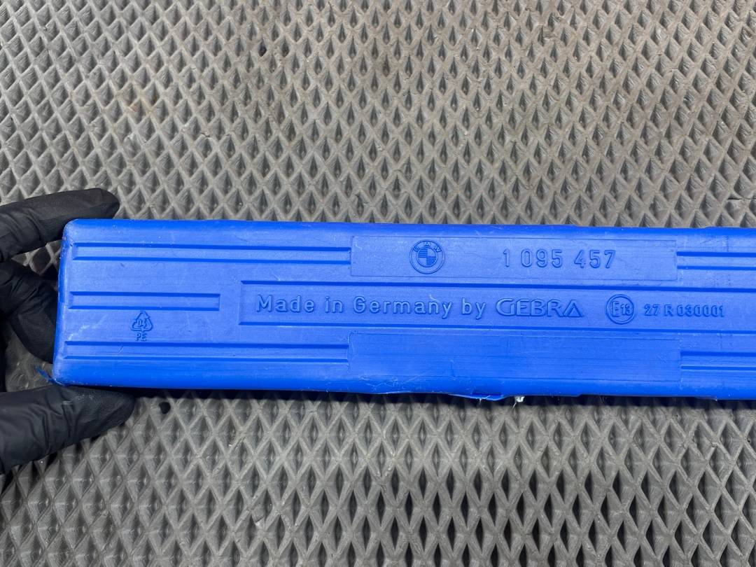 Знак аварийной остановки, 600 рублей, Красноярск