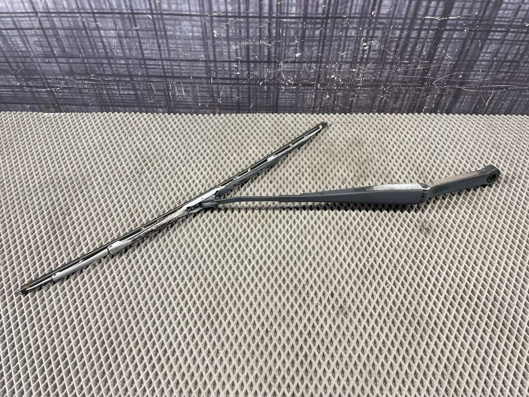 Дворник, 1200 рублей, Красноярск