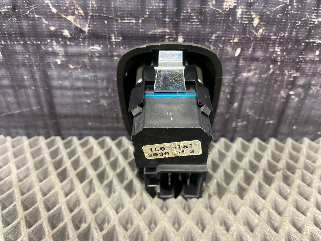 Кнопка стеклоподъемника, 550 рублей, Красноярск