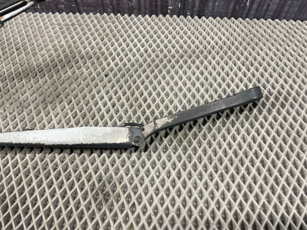 Дворник, 1200 рублей, Красноярск