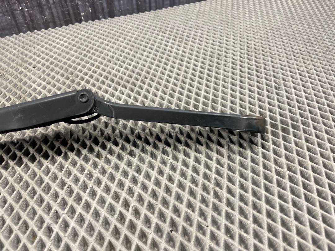 Дворник, 1200 рублей, Красноярск