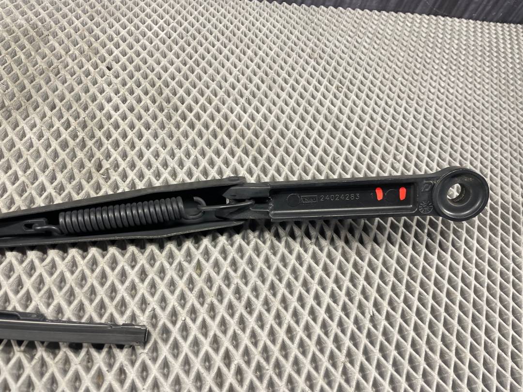 Дворник, 1200 рублей, Красноярск