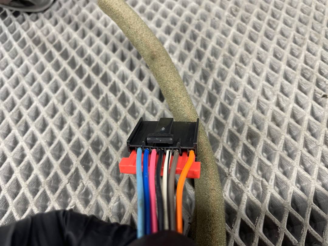 Кнопка регулировки зеркал, 1610 рублей, Красноярск