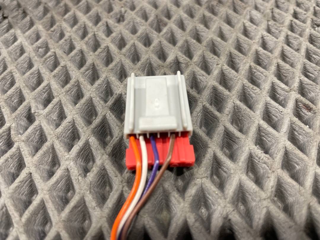 Кнопка памяти сиденья, 550 рублей, Красноярск