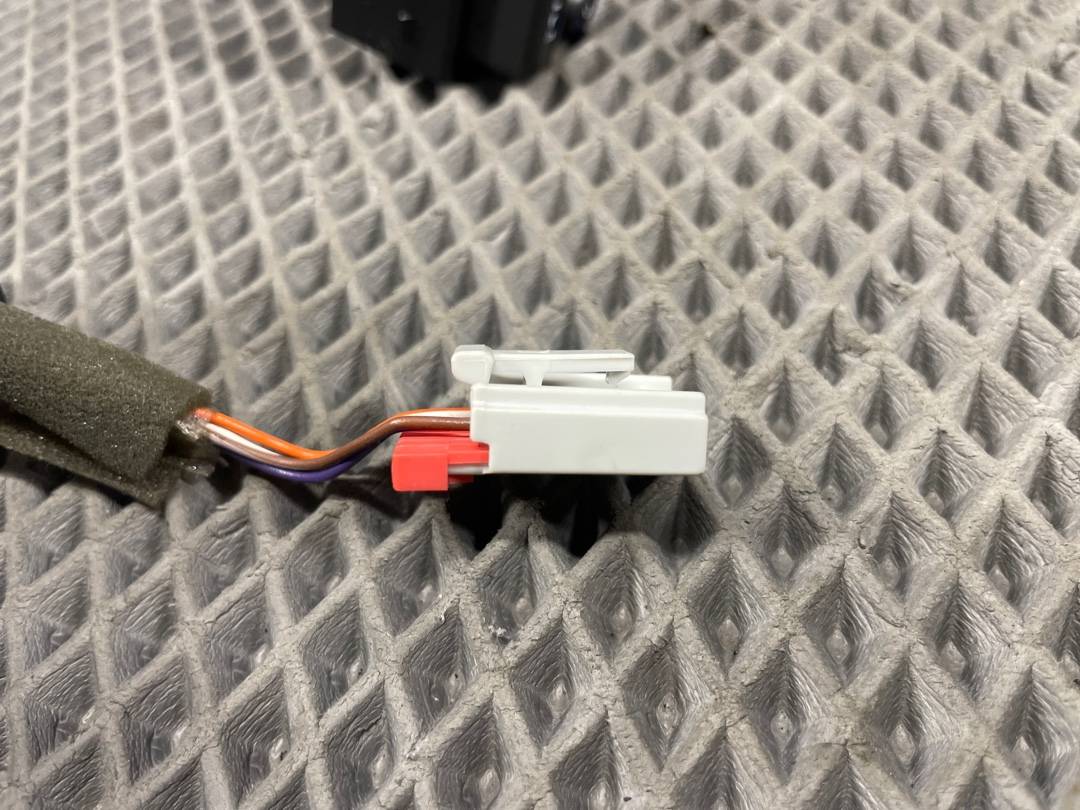 Кнопка памяти сиденья, 550 рублей, Красноярск