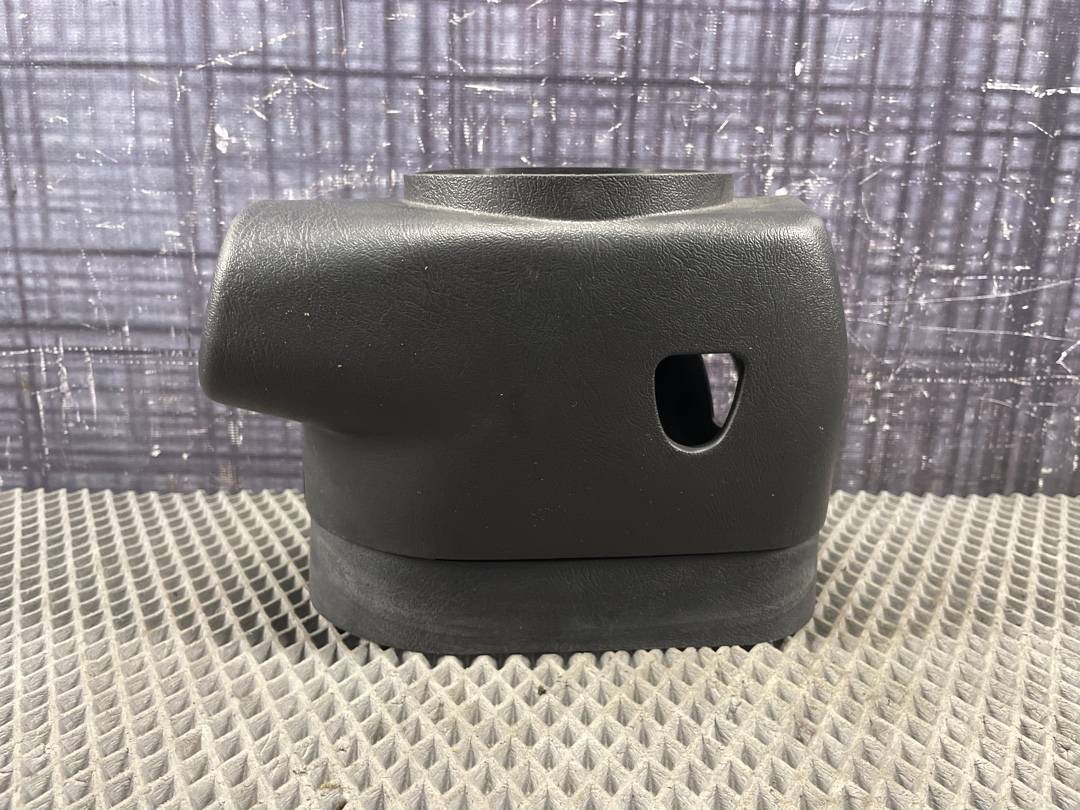 Кожух рулевой колонки, 950 рублей, Красноярск