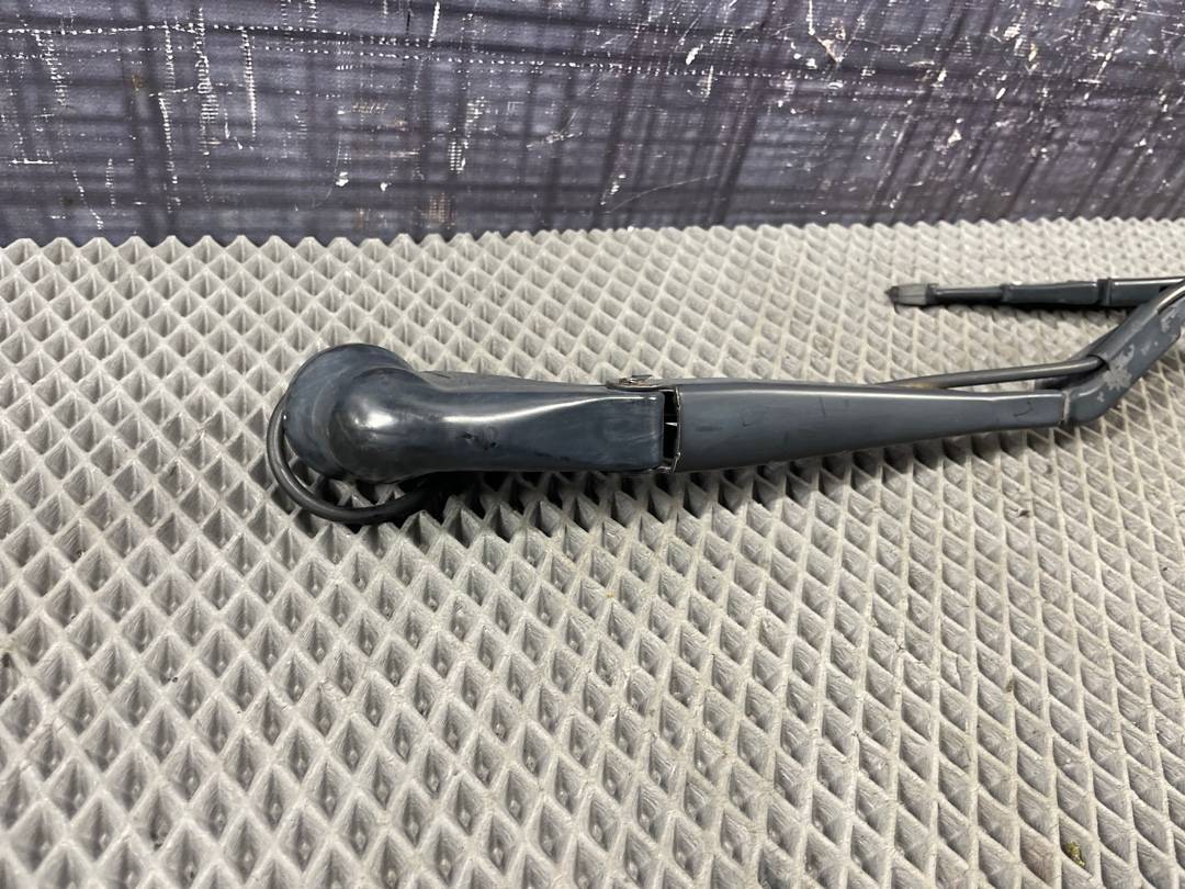 Дворник, 1600 рублей, Красноярск