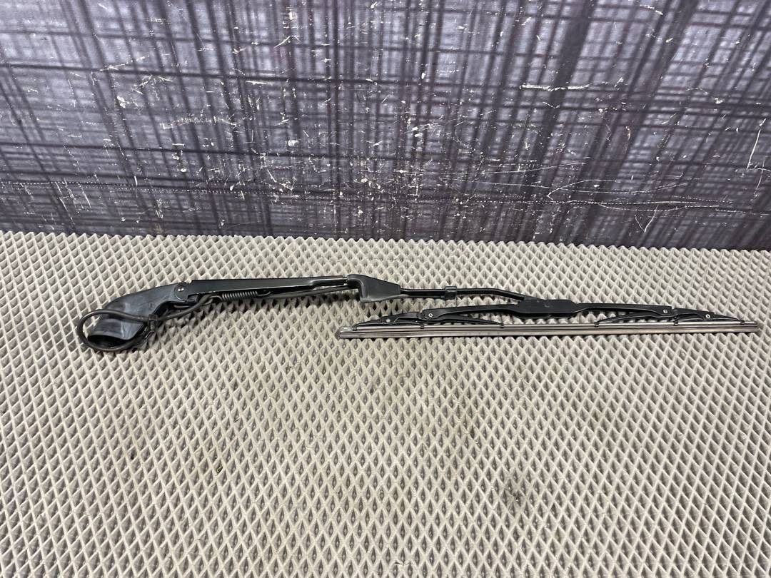 Дворник, 1600 рублей, Красноярск