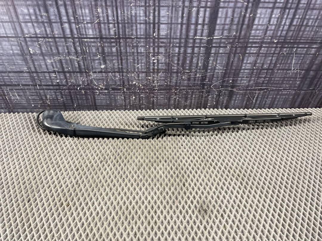 Дворник, 1600 рублей, Красноярск