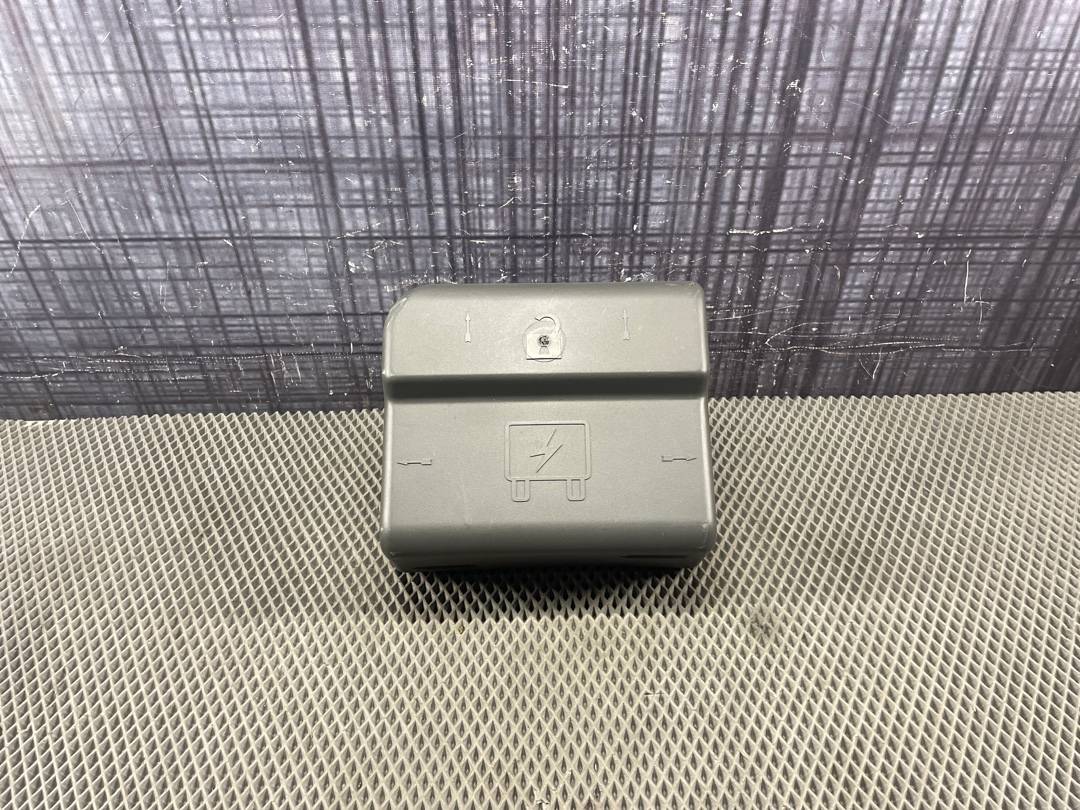 Крышка блока предохранителей, 700 рублей, Красноярск