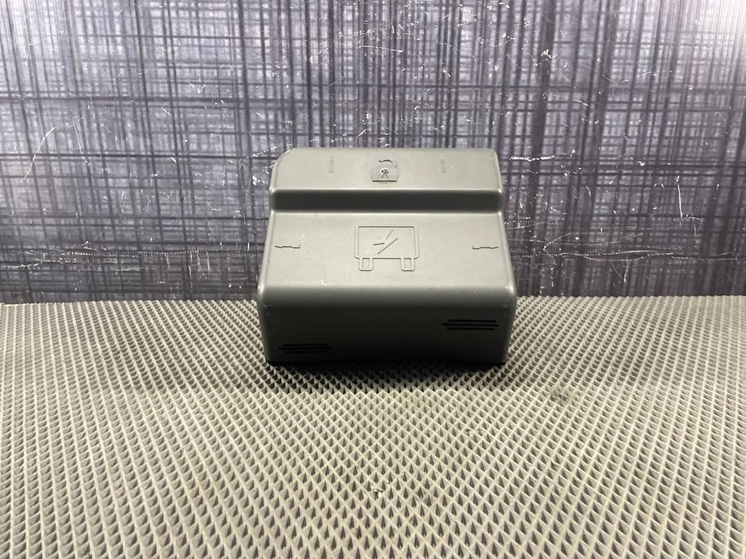 Крышка блока предохранителей, 700 рублей, Красноярск