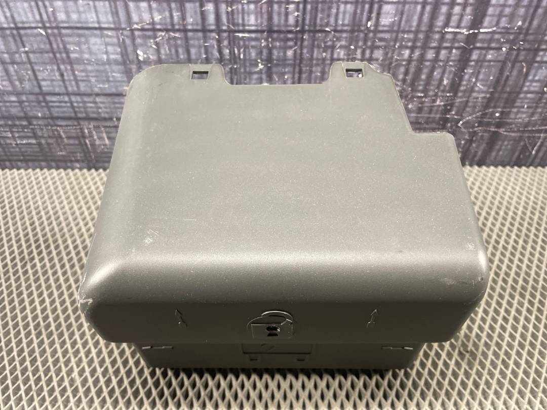 Крышка блока предохранителей, 700 рублей, Красноярск