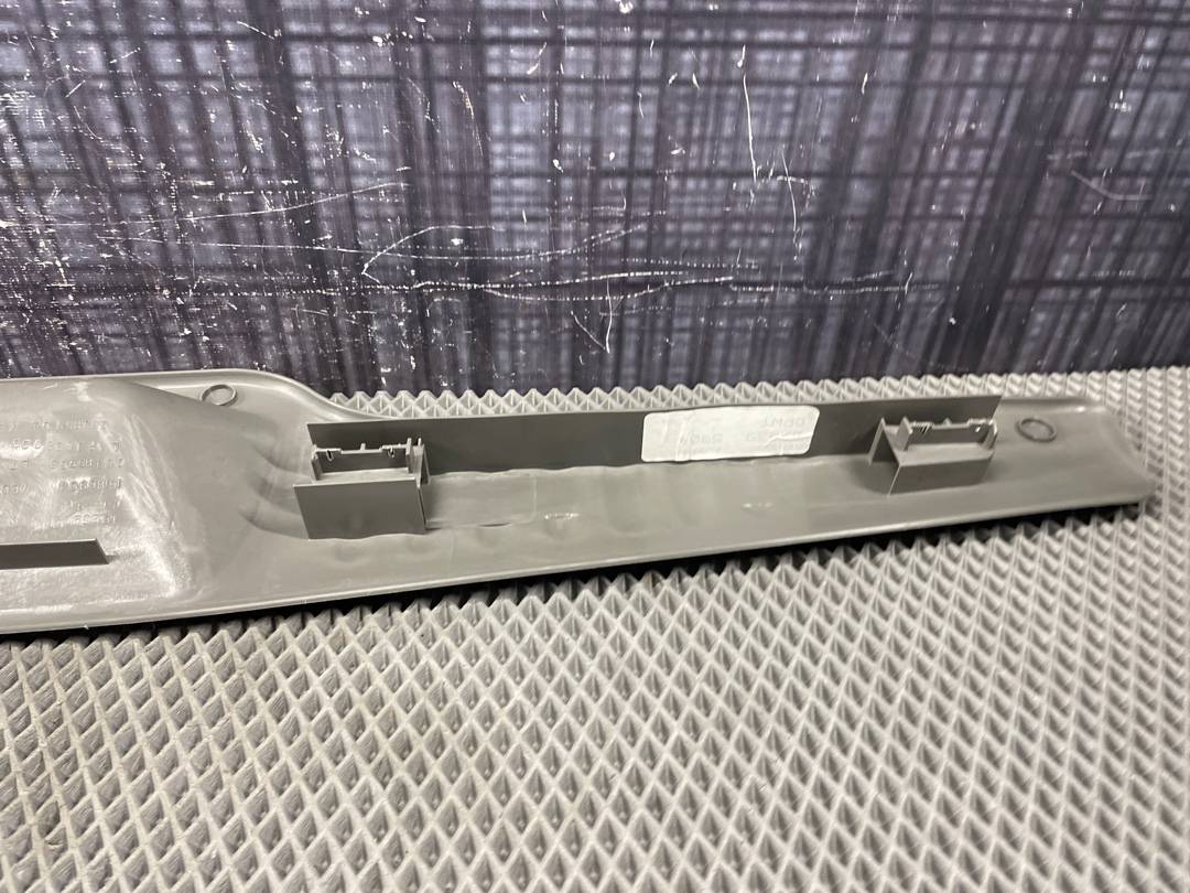 Пластик багажника, 1040 рублей, Красноярск