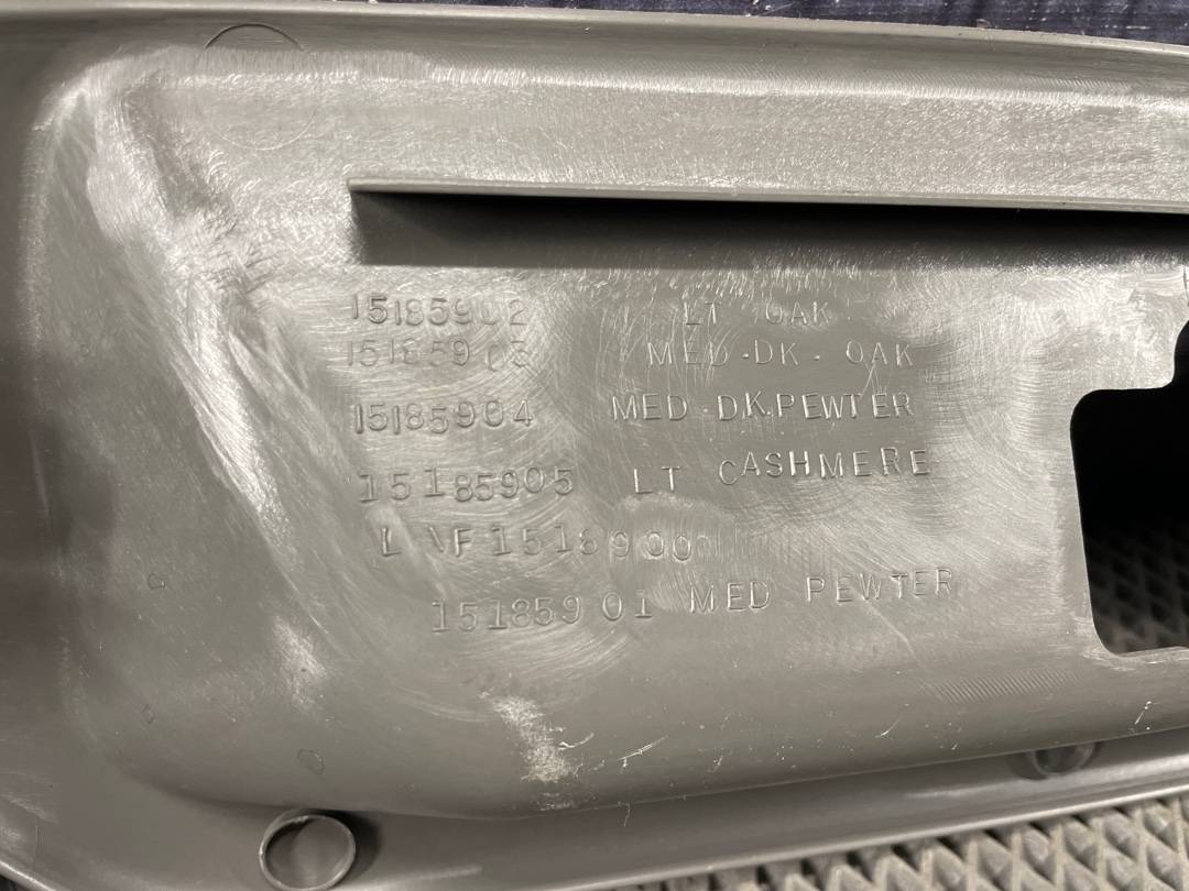 Пластик багажника, 1040 рублей, Красноярск