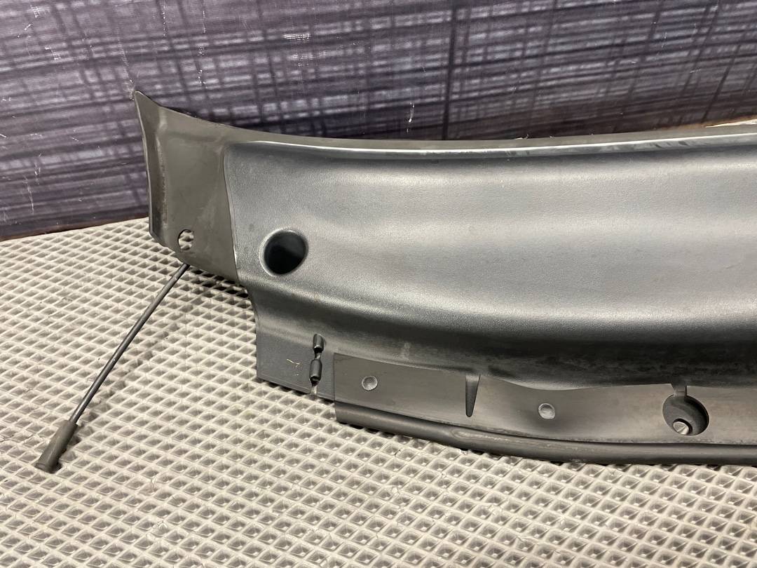 Решетка под лобовое стекло, 2000 рублей, Красноярск