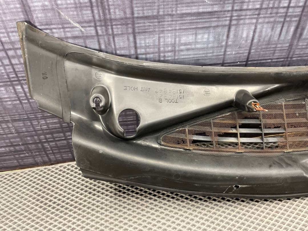 Решетка под лобовое стекло, 2000 рублей, Красноярск