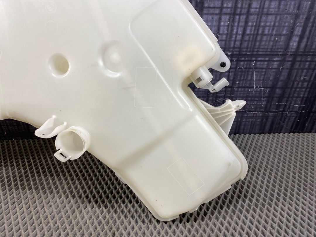 Бачок омывателя, 1134 рублей, Красноярск