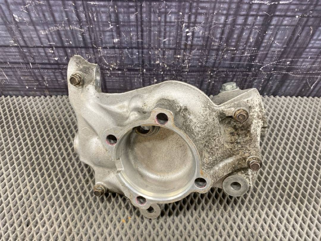 Поворотный кулак, 870 рублей, Красноярск