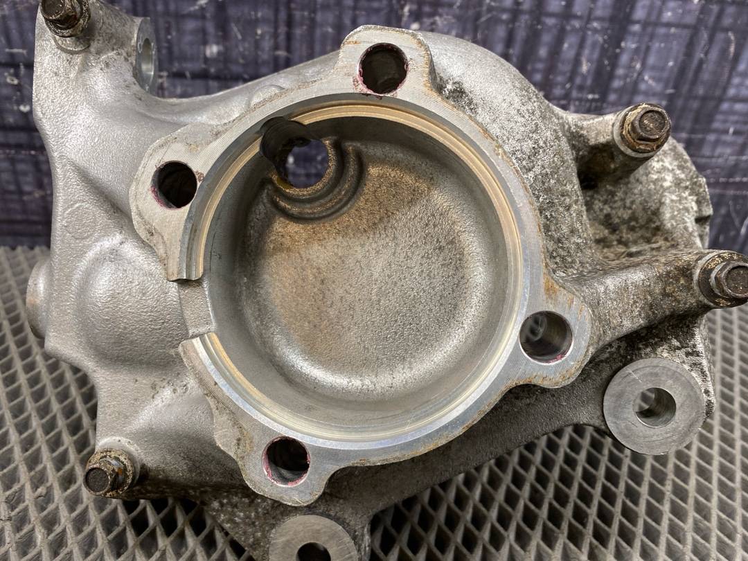 Поворотный кулак, 870 рублей, Красноярск